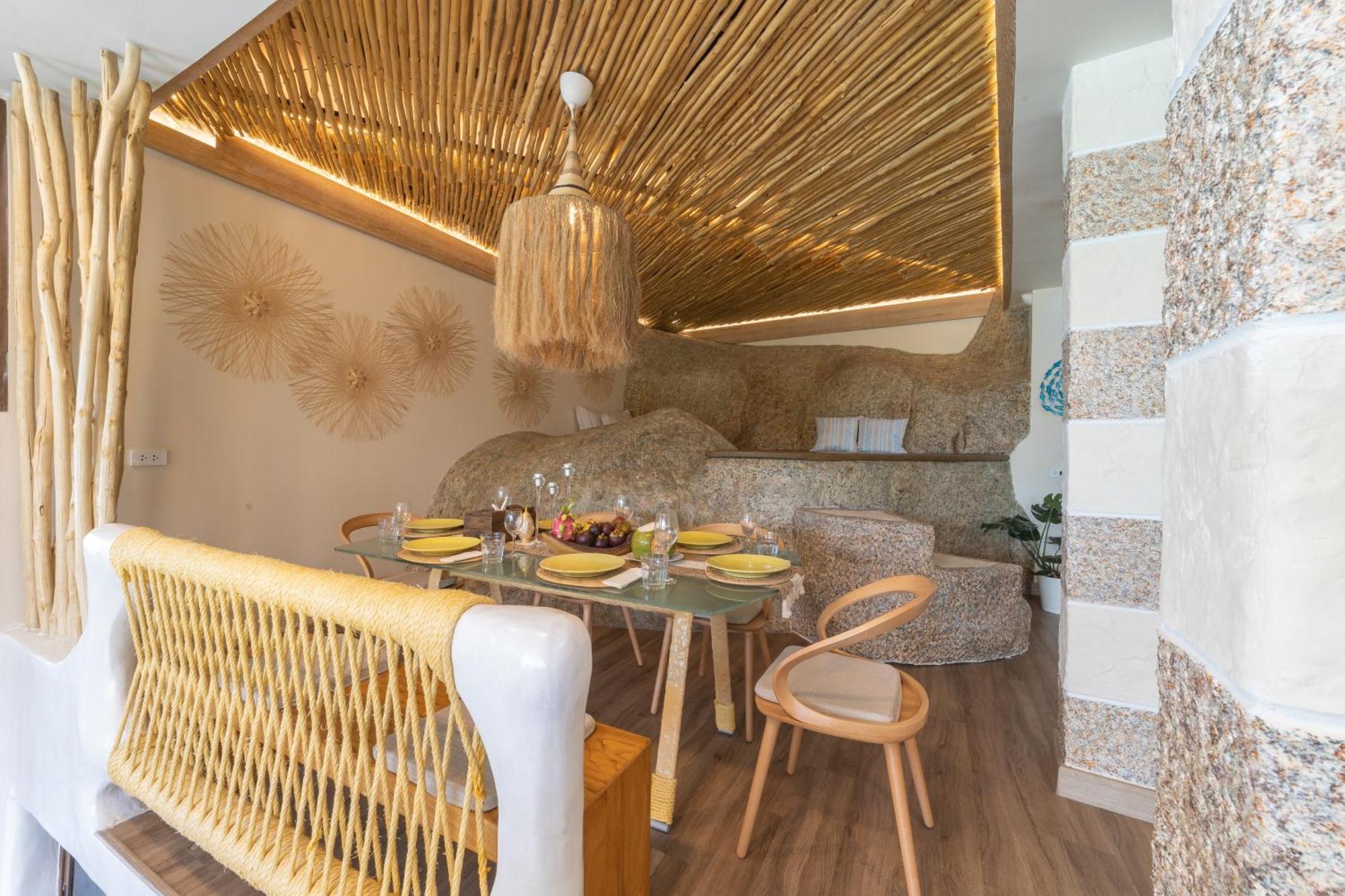 The Rock Samui Beach Resort Lamai Beach  Room photo