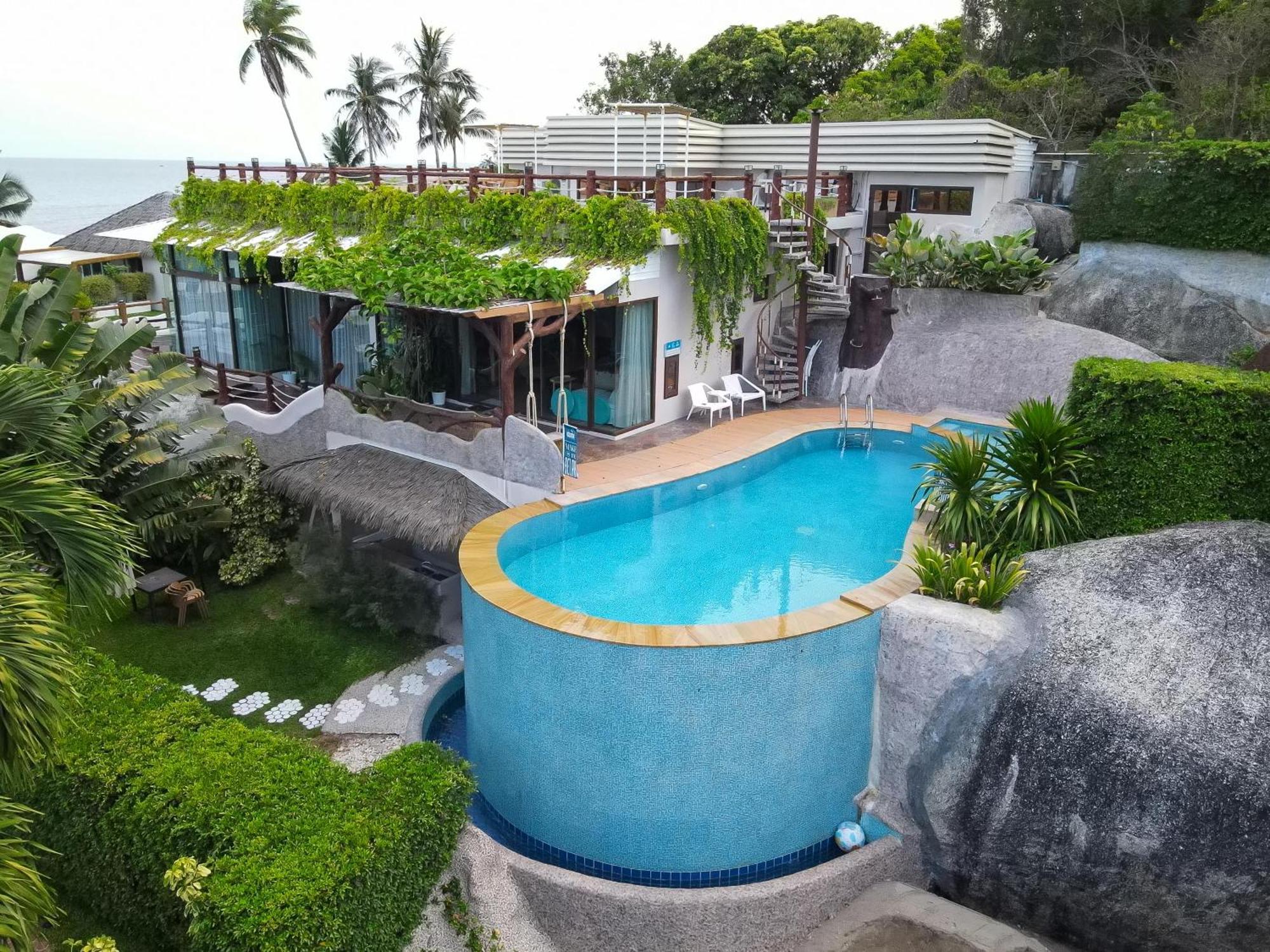 The Rock Samui Beach Resort Lamai Beach  Exterior photo